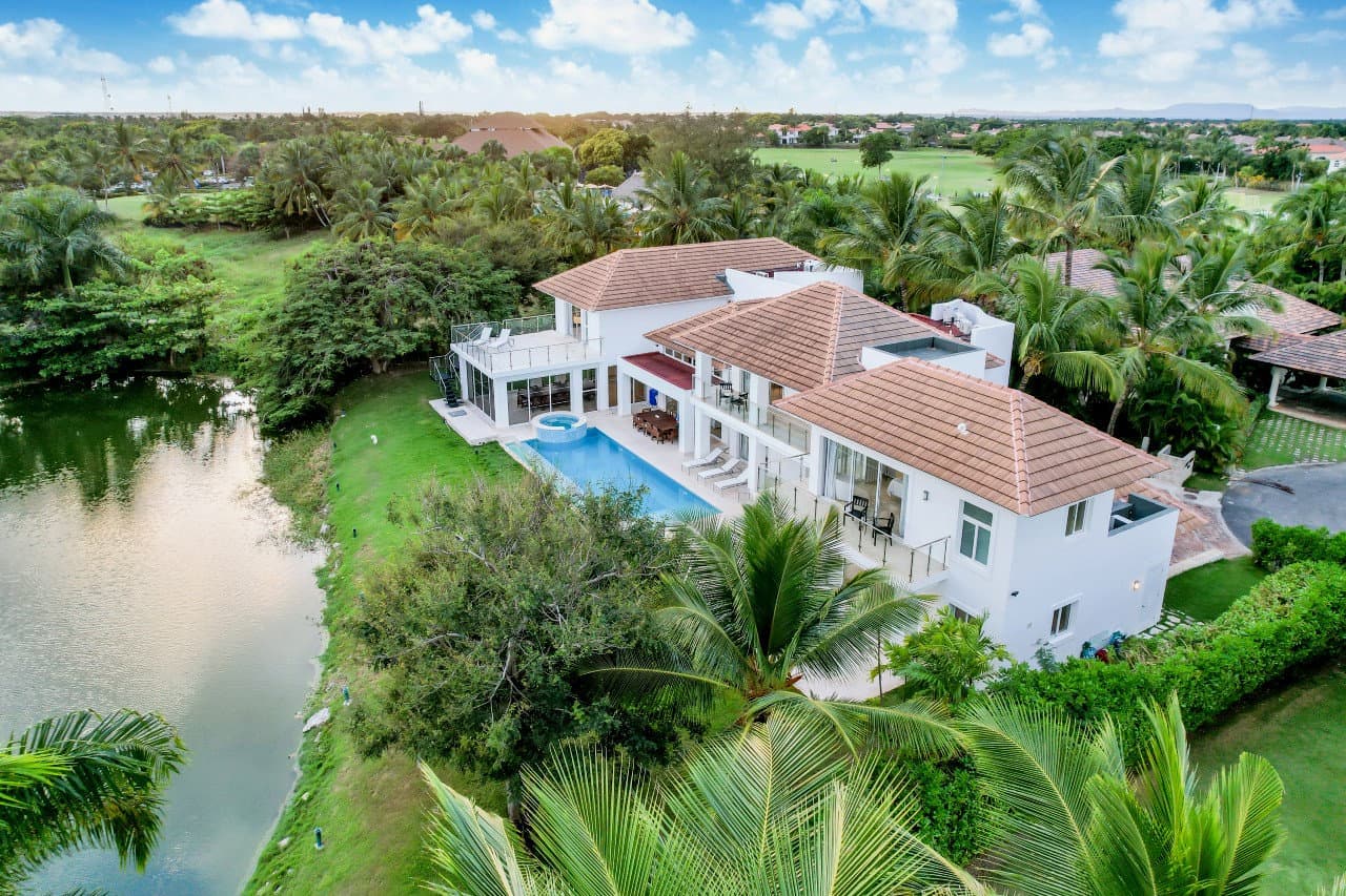 Lake View Villa Cocotal Golf & Country Club Punta Cana